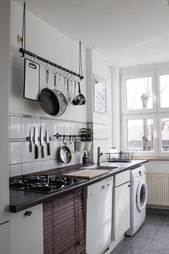 Kitchen Cleaning in Toronto